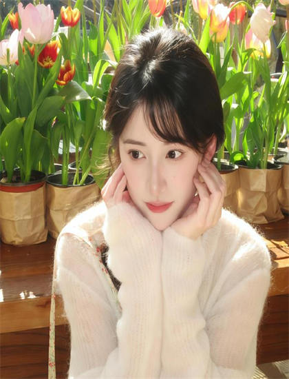 人物深度分析：《阵雨》中的主角的成长历程与心路变化 展现表演艺术的魅力